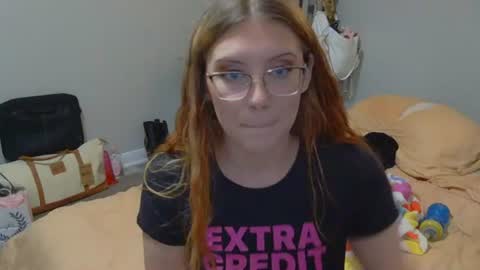 Snapshot of kayleekakesnslim chatting on June 22, 6:49 pm kaylee kakes online show from June 22, 6:49 pm