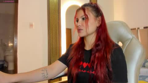 Kayle online show from March 3, 3:34 am