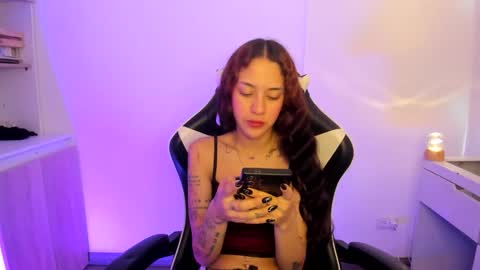 kaylie online show from May 20, 12:11 pm