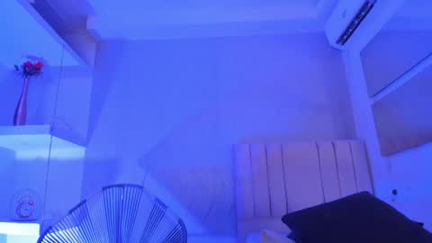 Snapshot of kayna_gomez chatting on January 20, 10:37 pm Kayna online show from January 20, 10:37 pm