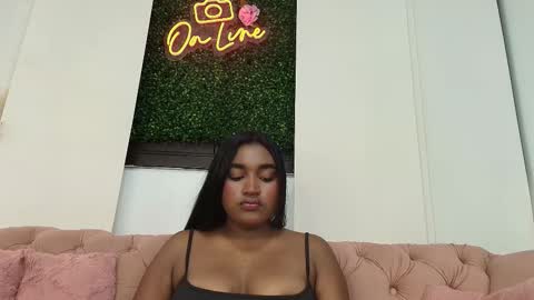 Snapshot of kayna_gomez chatting on October 19, 7:36 pm Kayna online show from October 19, 7:36 pm