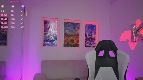 Kayra online show from November 3, 11:33 am