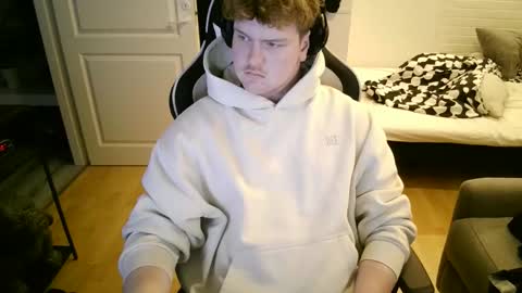 Aatu online show from November 26, 12:06 pm