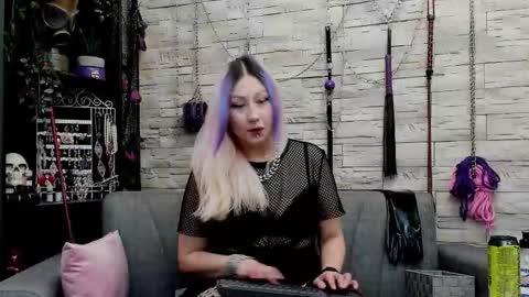 Snapshot of kaziaswart chatting on December 4, 1:04 am Miss Kazia online show from December 4, 1:04 am