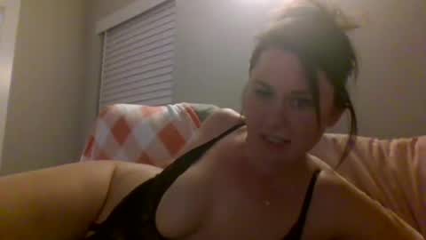 Snapshot of kbaby708076 chatting on October 22, 3:40 am Kbaby online show from October 22, 3:40 am