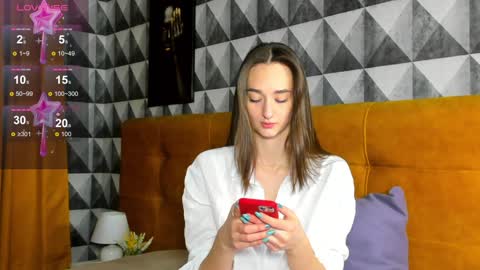 Snapshot of ke1ly_powell chatting on January 25, 2:15 am Kelly GMT 2 Su We Th Fr Sa 0300AM-09-00AM online show from January 25, 2:15 am