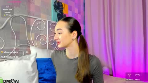 Snapshot of ke1ly_powell chatting on September 27, 3:00 am Kelly GMT 2 Su We Th Fr Sa 0300AM-09-00AM online show from September 27, 3:00 am