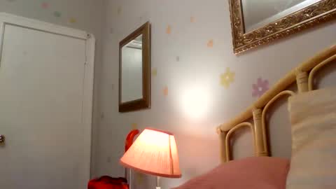 Snapshot of keaginschroeder1 chatting on December 20, 5:25 am keaginschroeder1 online show from December 20, 5:25 am