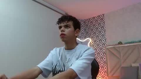  keahi  online show from March 1, 11:34 am