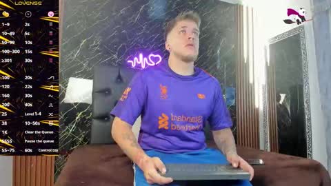 Keane online show from October 25, 12:23 pm