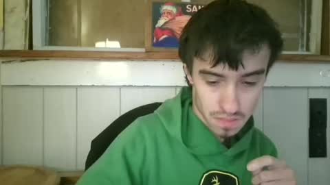 Snapshot of keegang34 chatting on December 20, 7:10 pm keegang34 online show from December 20, 7:10 pm