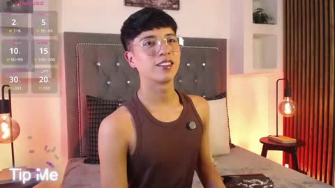 nico online show from June 4, 3:40 pm