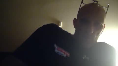 Snapshot of keensas chatting on October 8, 2:14 pm keensas online show from October 8, 2:14 pm