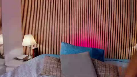 keeyla stone online show from February 5, 9:08 pm