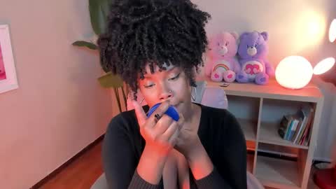 Kehlannis online show from February 21, 8:10 pm