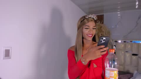 Snapshot of keila_mendoza chatting on March 4, 5:57 am Keila online show from March 4, 5:57 am