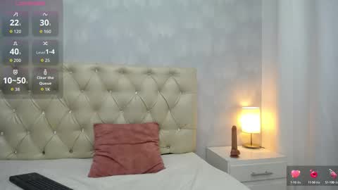 Snapshot of keily_garcia chatting on September 14, 11:31 am Keily online show from September 14, 11:31 am