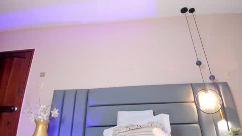 Keimy Wilde online show from May 29, 6:50 pm