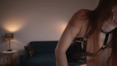 Snapshot of keira_knight chatting on September 20, 11:17 pm keira_knight online show from September 20, 11:17 pm