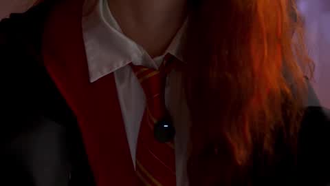 Snapshot of keira_knight chatting on November 14, 10:18 pm keira_knight online show from November 14, 10:18 pm