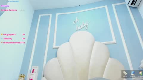 Snapshot of keirahartz chatting on February 8, 9:56 am keirahartz online show from February 8, 9:56 am