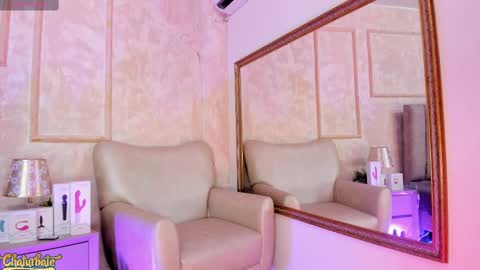 Snapshot of keirahartz chatting on October 4, 3:37 am keirahartz online show from October 4, 3:37 am