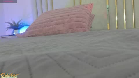 keirahartz online show from March 12, 11:27 am