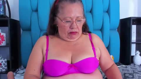   online show from February 1, 8:26 pm