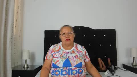   online show from November 19, 11:32 am