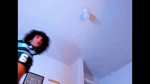 KEISY MARIANA  online show from April 28, 2:11 pm
