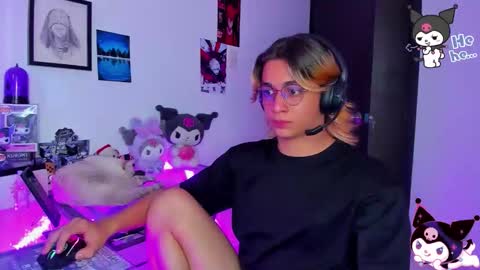 Keita moon online show from December 13, 8:47 pm