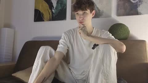 Mark online show from November 10, 10:09 pm