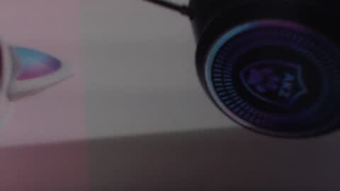 Snapshot of keitt_big_tits chatting on December 14, 3:45 am keitt online show from December 14, 3:45 am