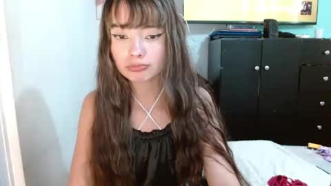 Snapshot of keity_russo03 chatting on May 8, 8:36 pm annie rosse16 online show from May 8, 8:36 pm