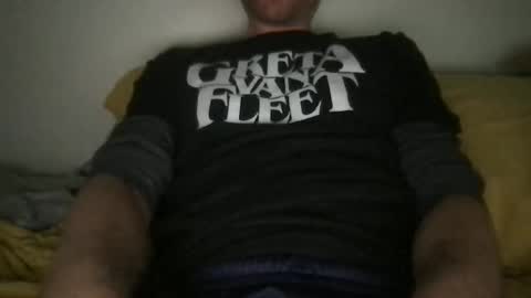 Snapshot of kelkun2828 chatting on December 17, 12:05 am kelkun2828 online show from December 17, 12:05 am