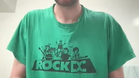 Snapshot of kelkun2828 chatting on December 18, 4:02 pm kelkun2828 online show from December 18, 4:02 pm