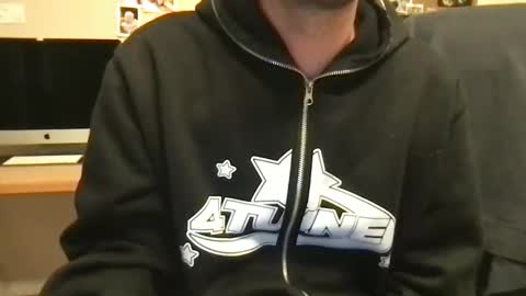 Snapshot of kelkun2828 chatting on December 22, 3:47 am kelkun2828 online show from December 22, 3:47 am