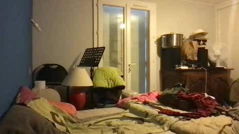 Snapshot of kelkun2828 chatting on January 14, 8:09 am kelkun2828 online show from January 14, 8:09 am