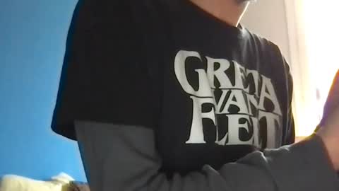 Snapshot of kelkun2828 chatting on February 5, 1:38 pm kelkun2828 online show from February 5, 1:38 pm