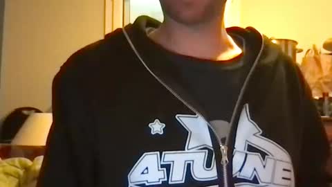 Snapshot of kelkun2828 chatting on March 14, 12:54 pm kelkun2828 online show from March 14, 12:54 pm