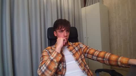 KellenWest online show from January 9, 5:10 am