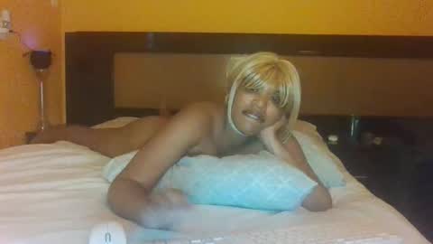 Kellie online show from March 11, 9:54 pm