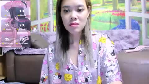 Snapshot of kelly_baby2005 chatting on October 25, 3:03 am Kelly online show from October 25, 3:03 am