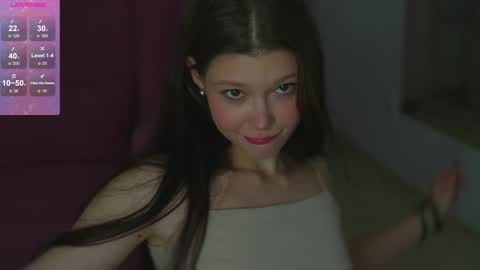 Snapshot of kelly_ember chatting on September 8, 7:35 pm KELLY online show from September 8, 7:35 pm