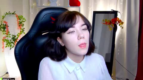 Snapshot of kelly_fooxx chatting on November 4, 9:19 am Kelly online show from November 4, 9:19 am