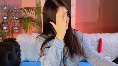 Snapshot of kelly_woods chatting on October 26, 10:43 am Kelly online show from October 26, 10:43 am