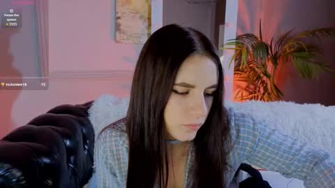 Kelly online show from December 20, 3:30 pm