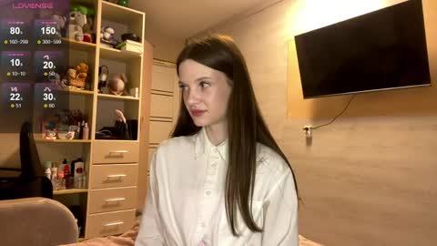 my name Knop pls follow me online show from March 18, 10:24 pm