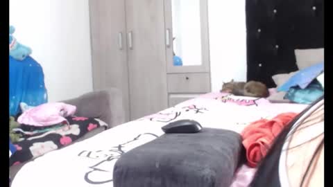 Snapshot of kellyandkataleya chatting on December 19, 8:49 pm kelly kata Lovense is on PVT ALWAYS OPEN online show from December 19, 8:49 pm
