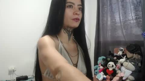 Snapshot of kellyandkataleya chatting on June 27, 10:48 pm kelly kata Lovense is on PVT ALWAYS OPEN online show from June 27, 10:48 pm